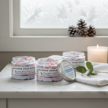 Suéter de invierno cálido y acogedor ~ Exfoliante de azúcar y jabón batido