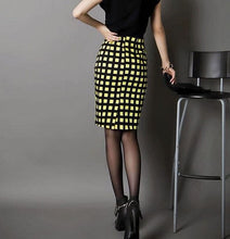 Dana Plaid Pencil Skirt