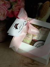 Dragon Pear & Poppy ~ Gift Set