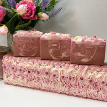 (SOLO 1 QUEDA) Mora [Absenta] ~ Jabón en barra de leche de cabra elaborado a mano y procesado en frío