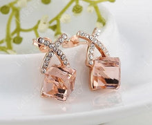 Roxi X Design Crystal Cube Earring