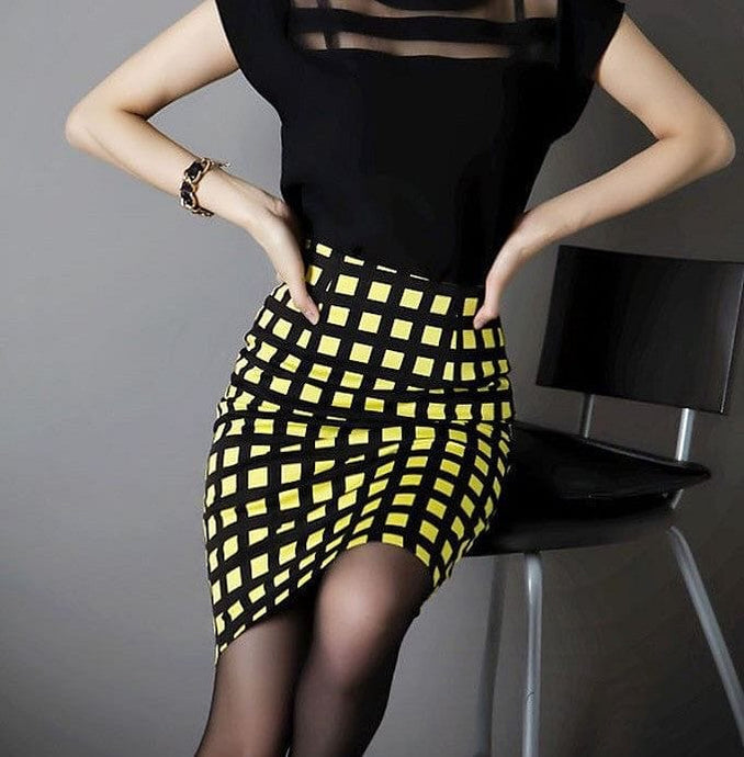 Dana Plaid Pencil Skirt